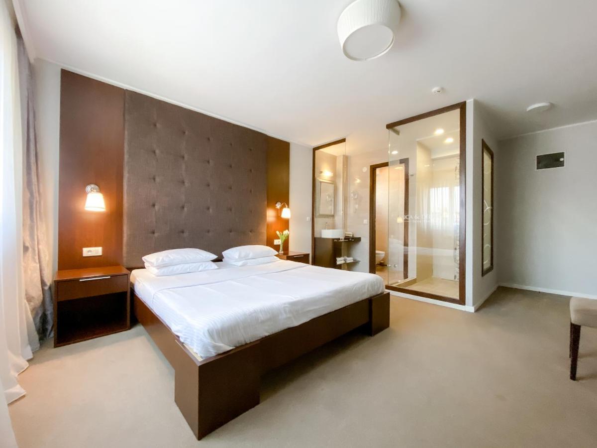 Luka De Luka Suites Beograd Eksteriør billede