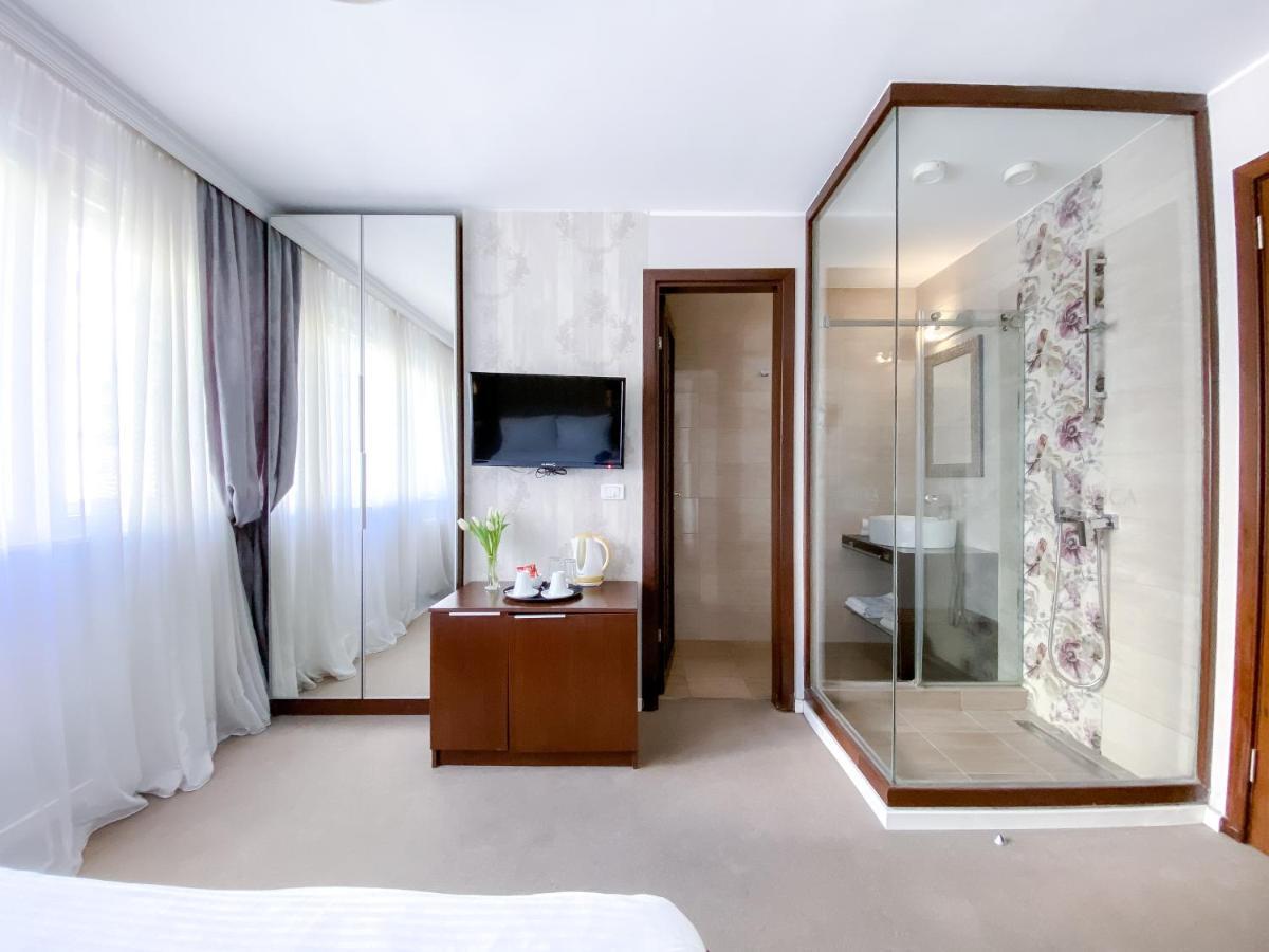 Luka De Luka Suites Beograd Eksteriør billede